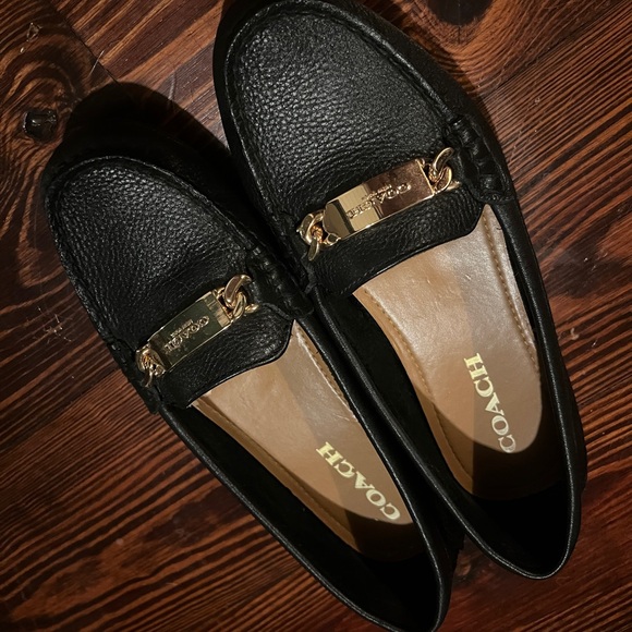 Coach Loafers size 8 - great condition! - Picture 2 of 4